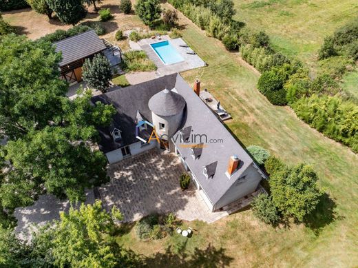 منزل ﻓﻲ Veauchette, Loire