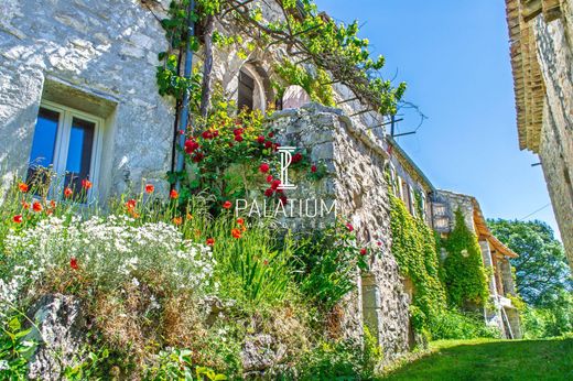 Luxury home in Châteauneuf-Miravail, Alpes-de-Haute-Provence