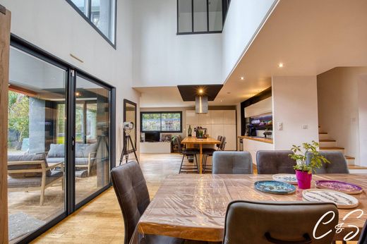 Casa di lusso a Quimper, Finistère