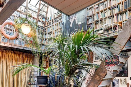 Luxury home in Motte-Picquet, Commerce, Necker, Paris