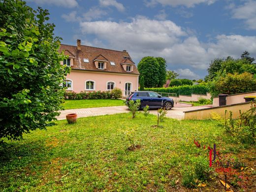 Luksusowy dom w Saint-Leu-la-Forêt, Val d'Oise