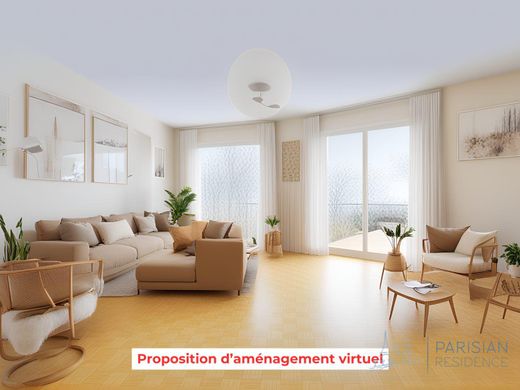 Apartment in Levallois-Perret, Hauts-de-Seine