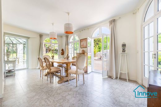 Luxus-Haus in Marly-le-Roi, Yvelines