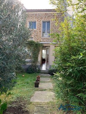 Casa de lujo en Nogent-sur-Marne, Valle de Marne