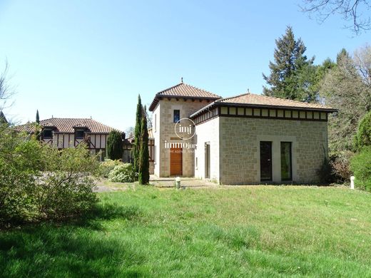 Luxus-Haus in Javerdat, Haute-Vienne