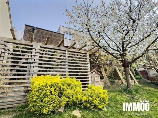 Luxury home in Bois-Guillaume, Seine-Maritime