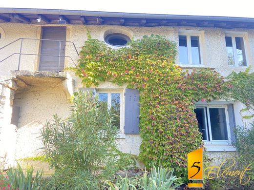 Luxury home in Trévoux, Ain