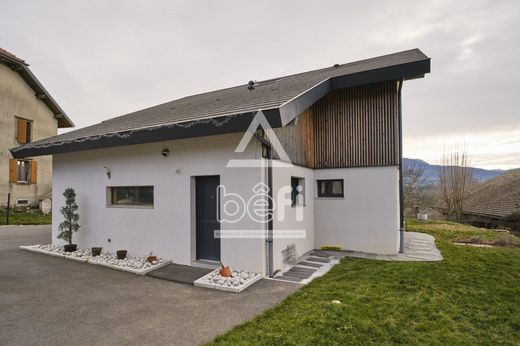 Luxe woning in Fillières, Meurthe et Moselle