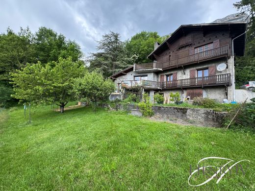 Luksusowy dom w Biviers, Isère