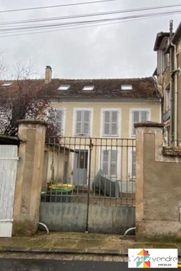 Residential complexes in Champagne-sur-Seine, Seine-et-Marne