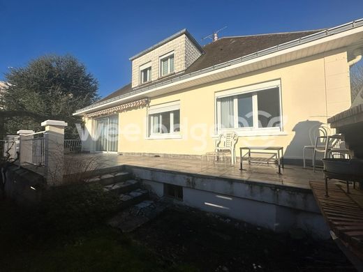 Luxe woning in Montigny-lès-Cormeilles, Val d'Oise