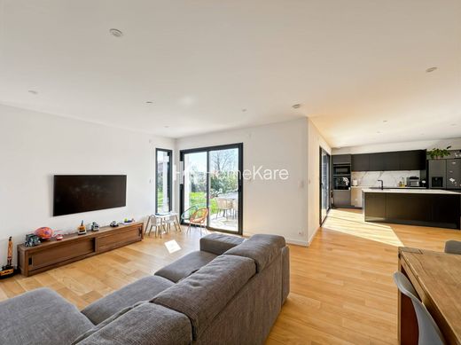 Casa di lusso a Quint-Fonsegrives, Alta Garonna