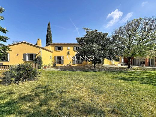 Luxury home in Hyères, Var