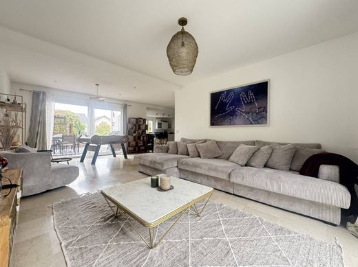 Maisons-Alfort, Val-de-Marneの高級住宅