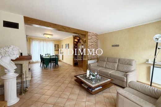 Luxus-Haus in Ormesson-sur-Marne, Val-de-Marne