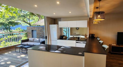 Apartment in Arue, Îles du Vent