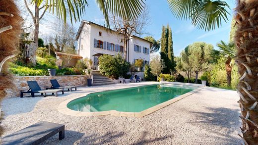 Luxury home in Sourcieux-les-Mines, Rhône