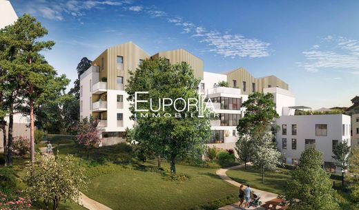 Apartamento - Tassin-la-Demi-Lune, Ródano