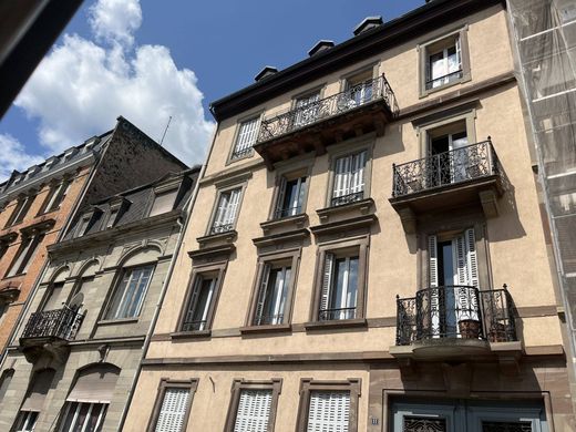 Complesso residenziale a Strasburgo, Basso Reno