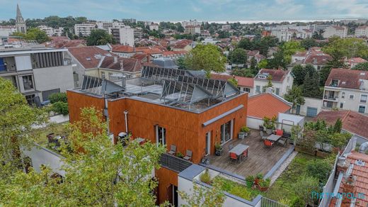 Apartment / Etagenwohnung in Lyon, Rhône