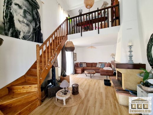 Luxury home in Montbazin, Hérault
