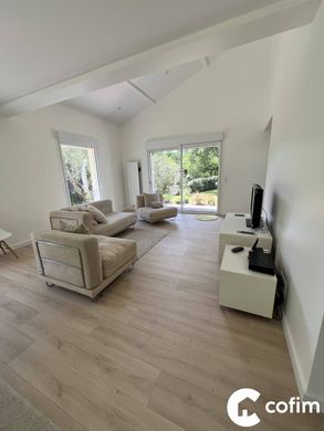 豪宅  Mouguerre, Pyrénées-Atlantiques