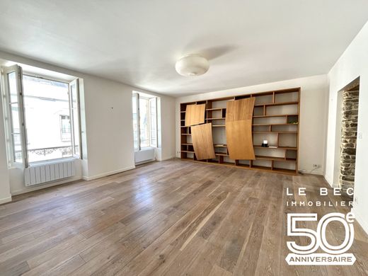 Apartment in Vannes, Morbihan