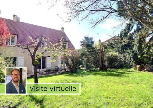 Luxe woning in Bures-sur-Yvette, Essonne