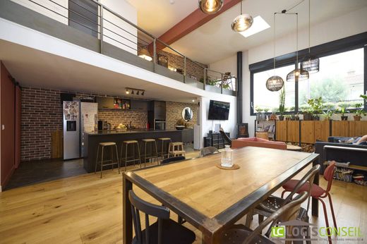 Luxe woning in Châtillon, Hauts-de-Seine