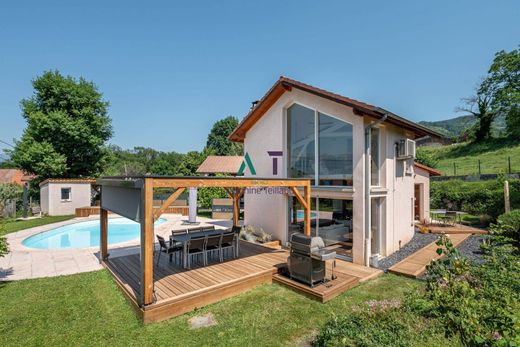 Casa de lujo en Herbeys, Isere