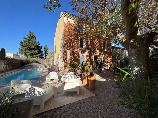 Luxus-Haus in Caumont-sur-Durance, Vaucluse