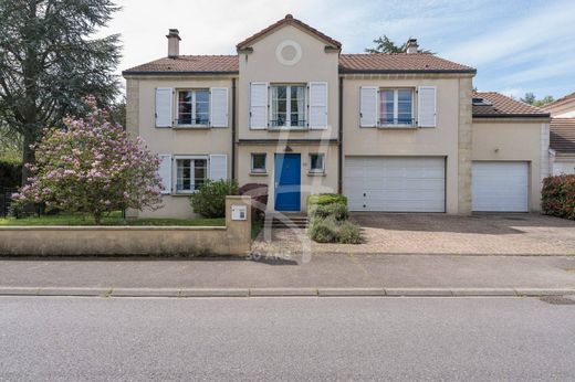 Casa de lujo en Longeville-lès-Metz, Mosela