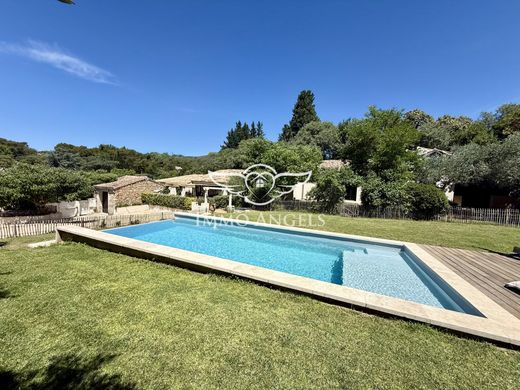 Luxury home in Nîmes, Gard