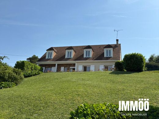 Luxury home in Saint-Martin-de-Boscherville, Seine-Maritime