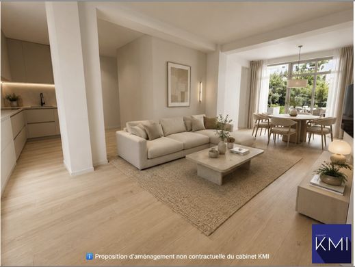 Apartment in Belleville, Père-Lachaise, Ménilmontant, Paris