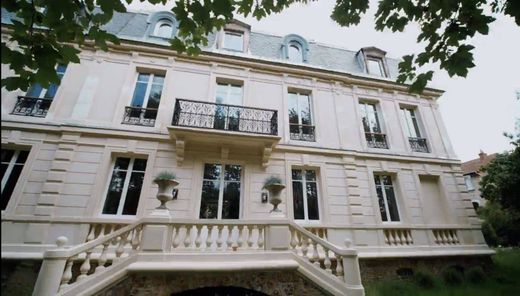 Luxury home in Ermont, Val d'Oise