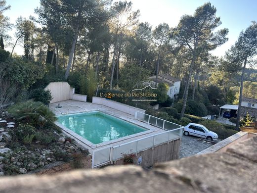 Casa di lusso a Saint-Clément-de-Rivière, Hérault
