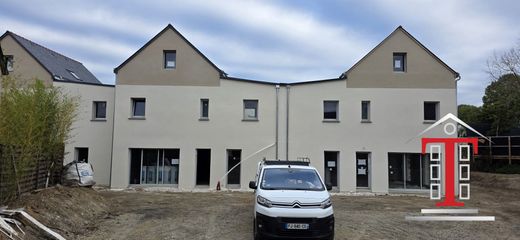 منزل ﻓﻲ Les Ponts-de-Cé, Maine-et-Loire