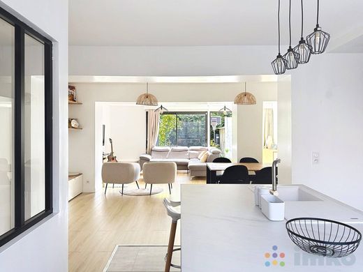 Luxury home in Marcq-en-Barœul, North