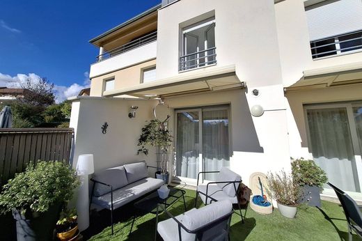 套间/公寓  Cessy, Ain