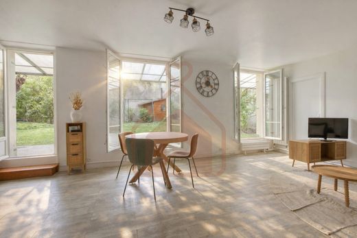 Piso / Apartamento en Villejuif, Valle de Marne