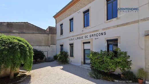 Casa de lujo en Saint-Laurent-d'Aigouze, Gard