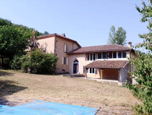 Πολυτελή κατοικία σε Boulogne-sur-Gesse, Upper Garonne