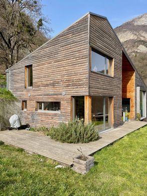 Casa di lusso a La Tronche, Isère