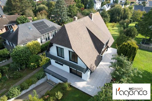 Luxury home in Fontaine-la-Mallet, Seine-Maritime