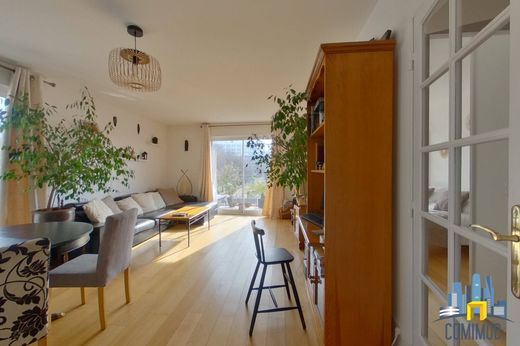Appartement in La Garenne-Colombes, Hauts-de-Seine