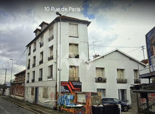 Жилой комплекс, Шумная-ле-Сек, Seine-Saint-Denis