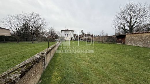 Luxury home in Bourg-en-Bresse, Ain