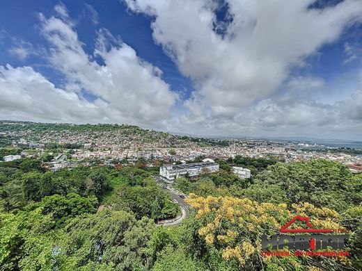 아파트 / Fort-de-France, Martinique