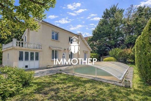 Casa de lujo en Grenoble, Isere